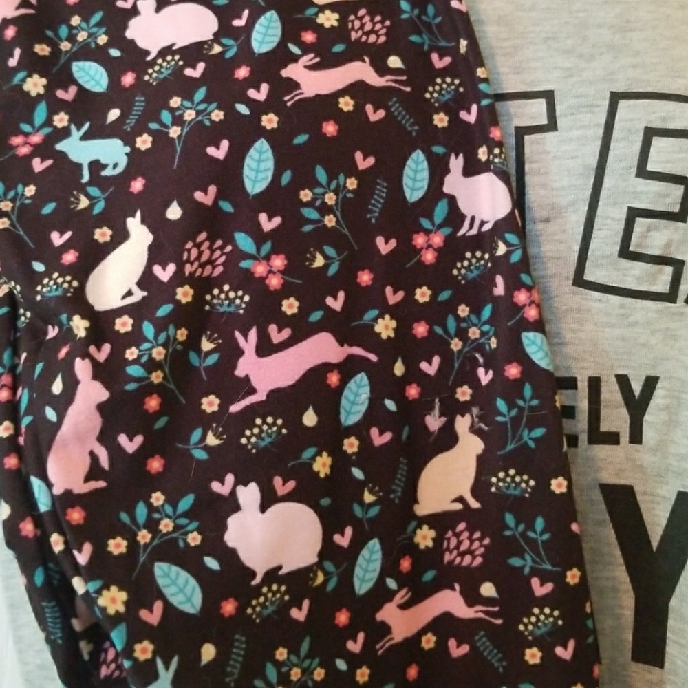 Charlie project curvy Easter leggings